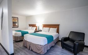 Kennewick Suites